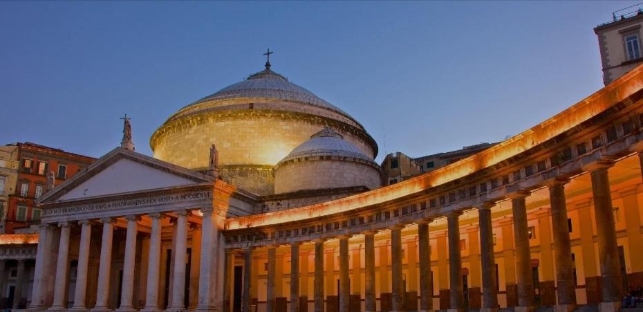 Il Salotto Di Chiaia Ξενοδοχείο Νάπολη Εξωτερικό φωτογραφία